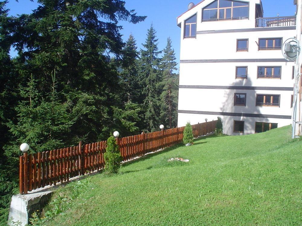 Dafovska Hotel Pamporovo Eksteriør bilde
